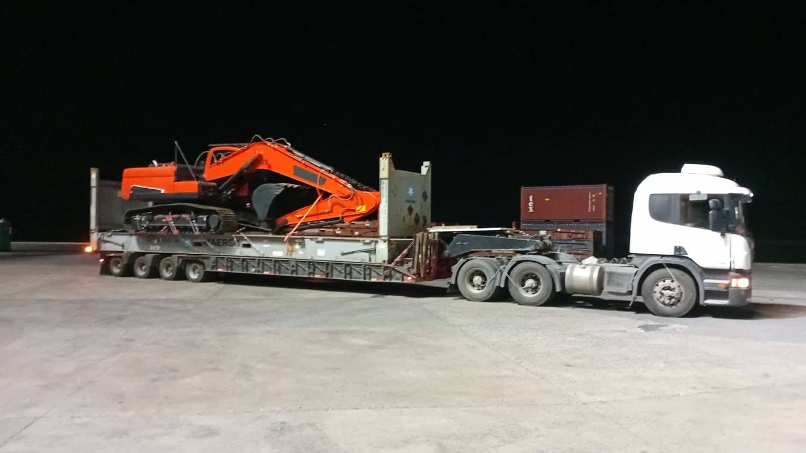 Excavadora Doosan — importación de maquinaria pesada