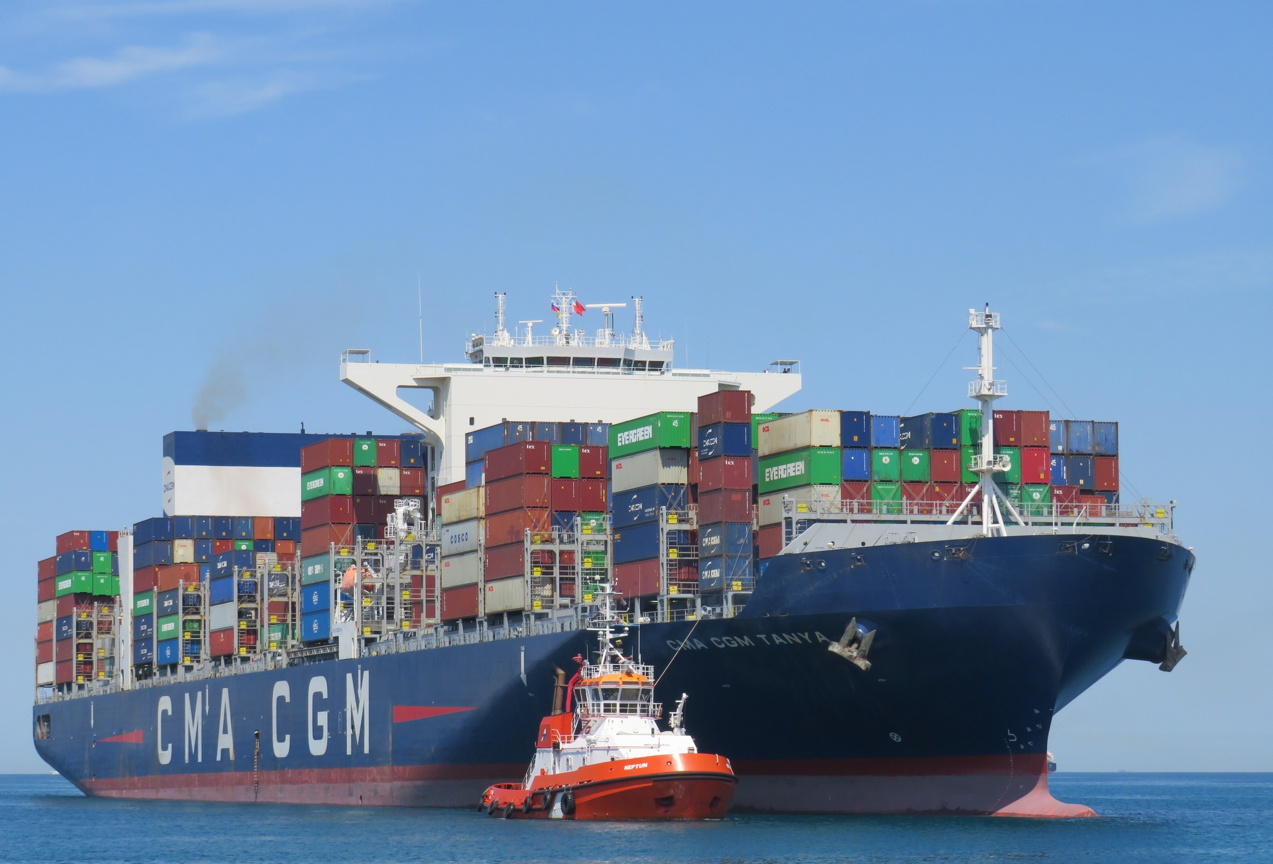 CMA CGM - Barco de contenedores